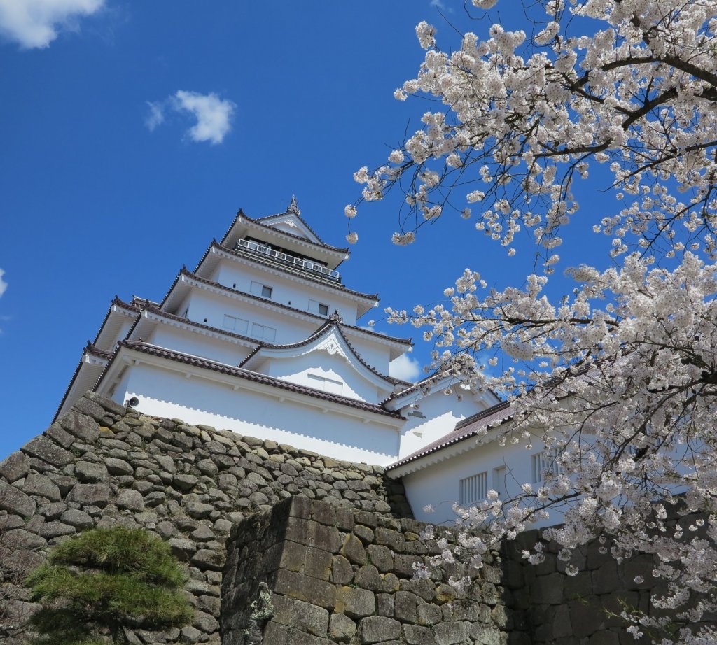 鶴ヶ城さくらまつり